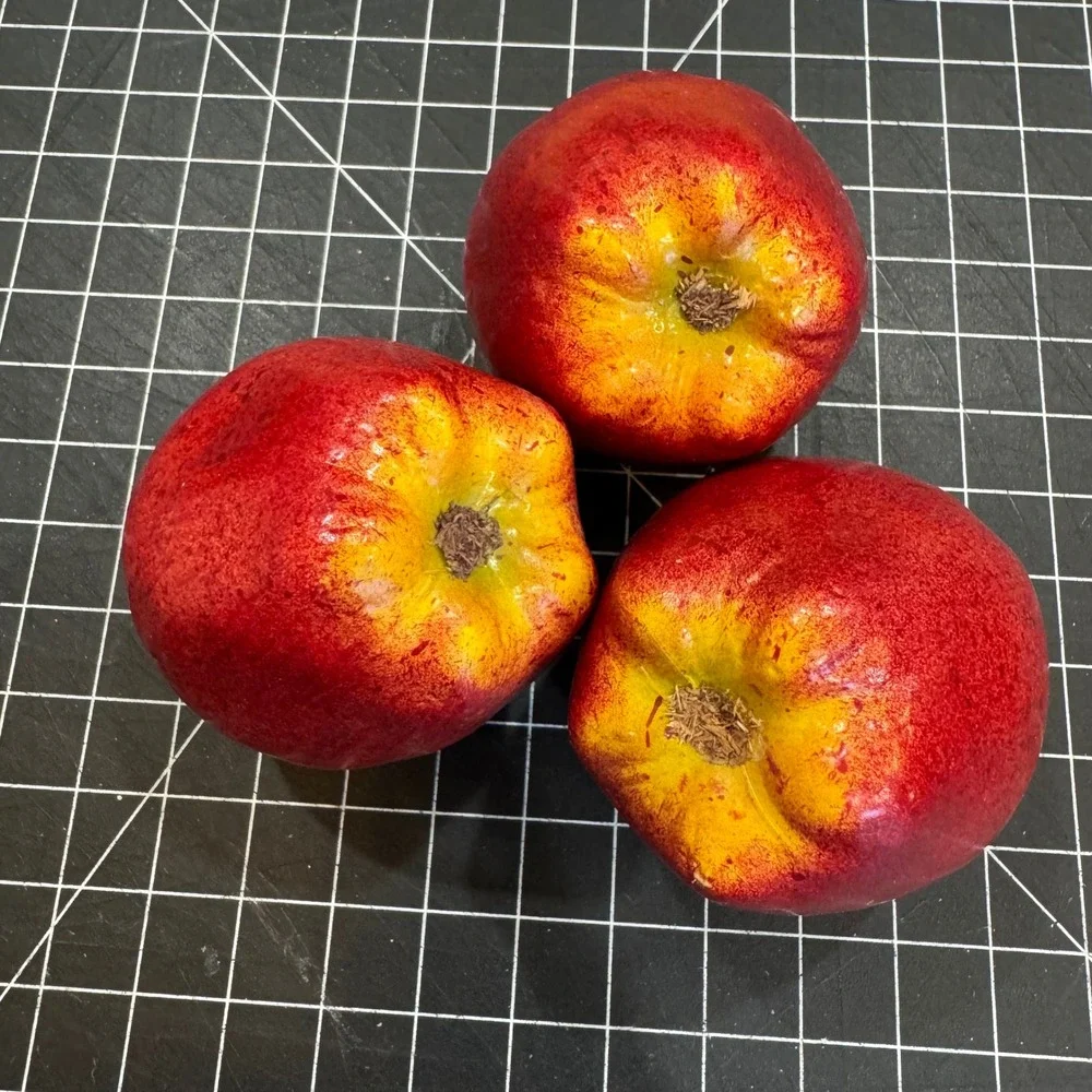 Set of 3 Realistic Artificial Red Apples Faux Fruit Home Decor Kitchen Display